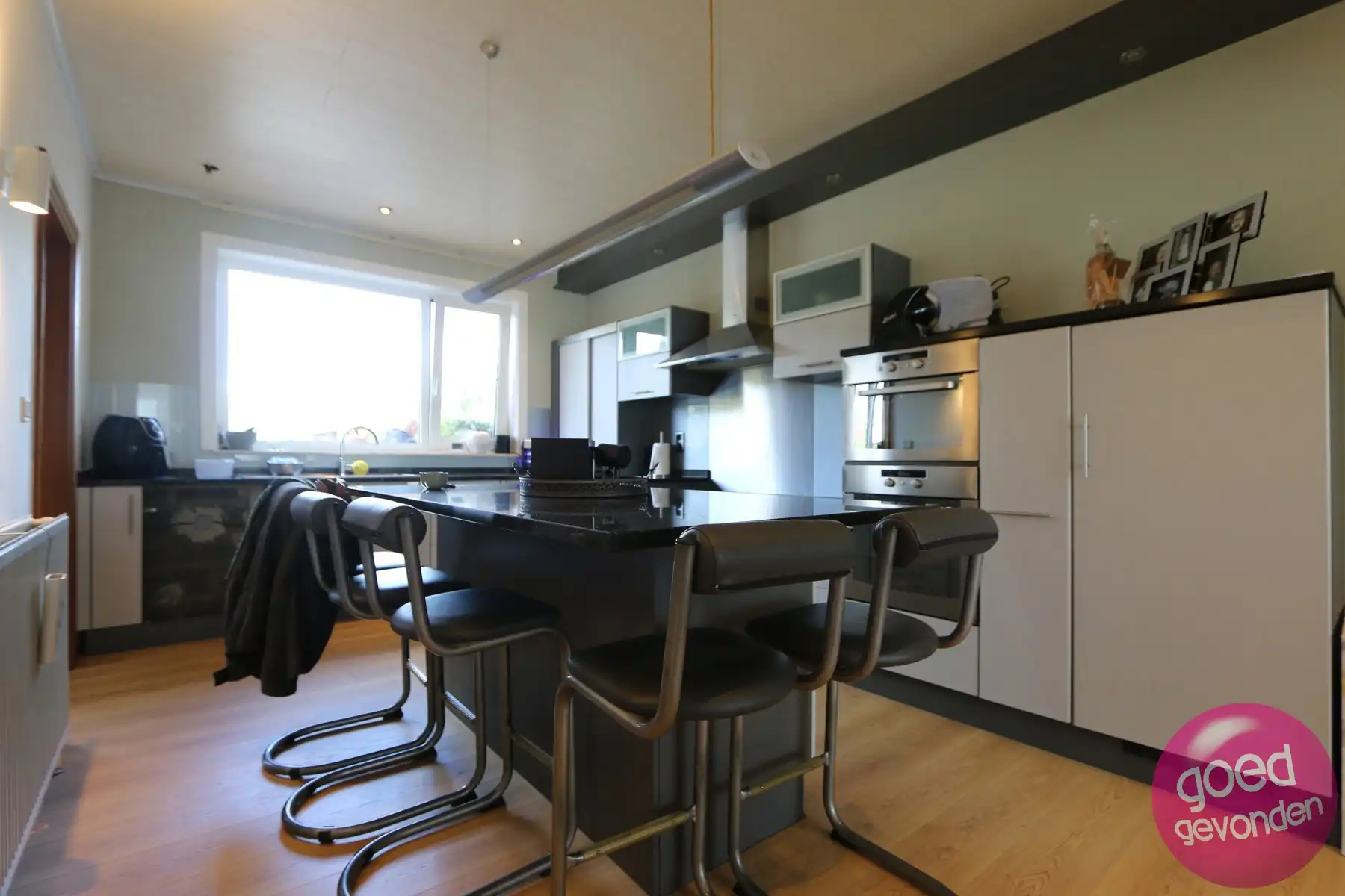 GEZINSWONING - HOB - 3 SLK - TUIN - TERRASSEN - PARKING foto 9