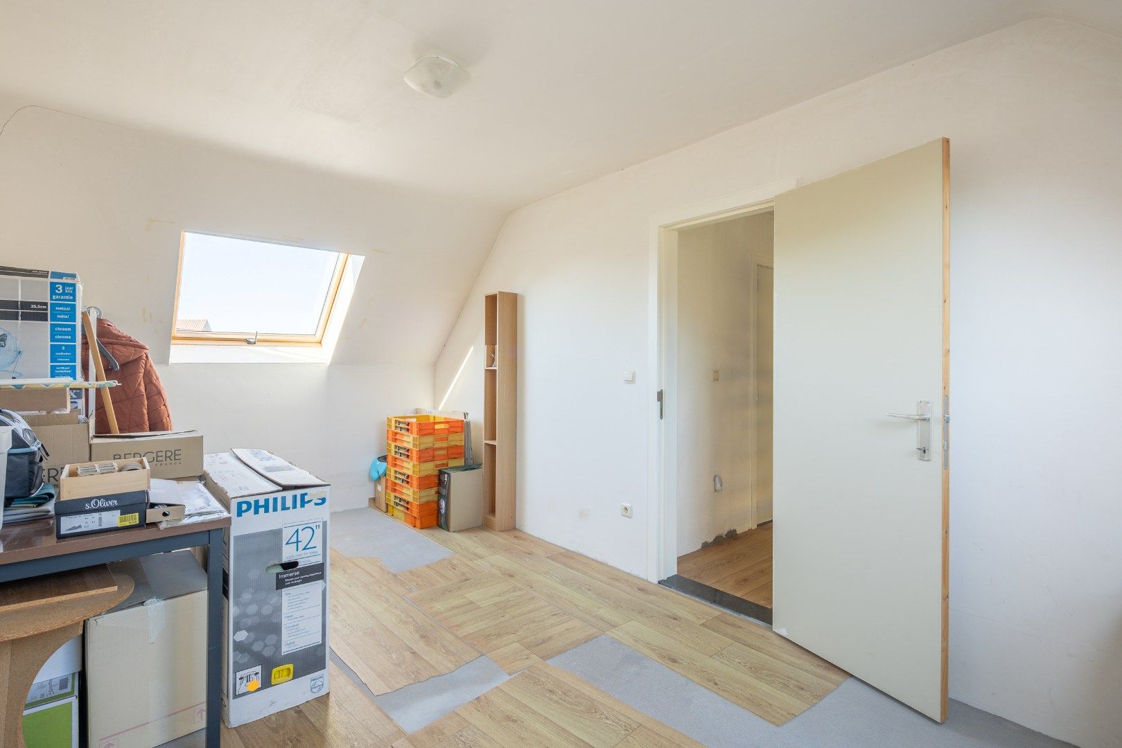 Halfopen recente woning te koop! foto 15