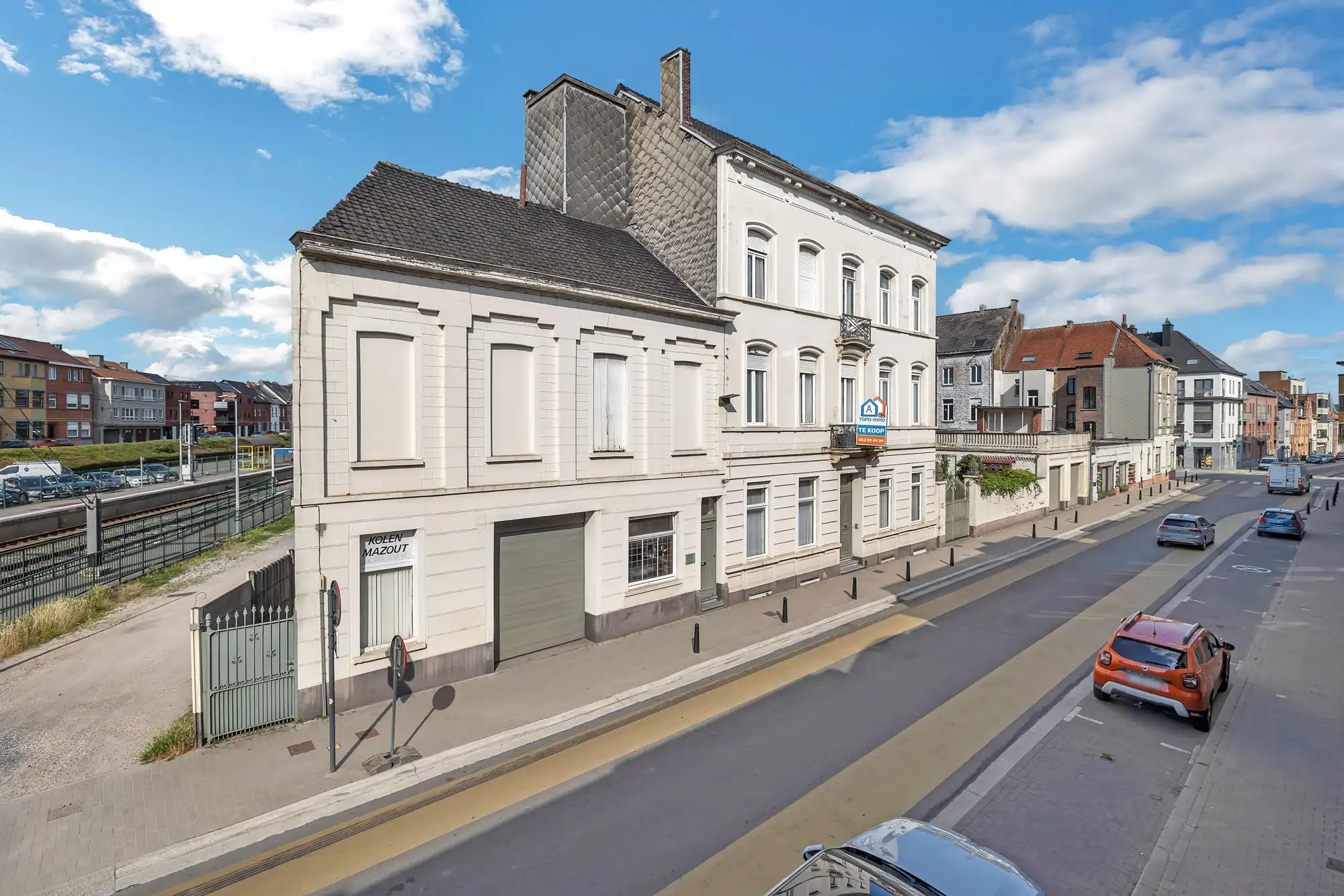 Imposante herenwoning met diverse mogelijkheden foto 2