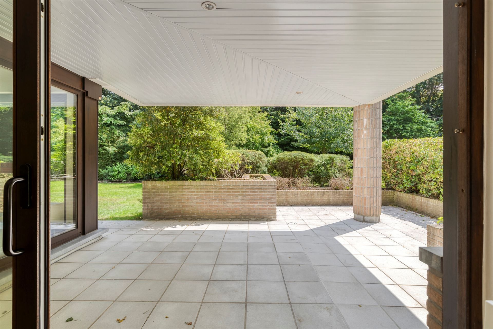 Exclusief gelegen villa-appartement in Ukkel, te Fort Jaco foto 10