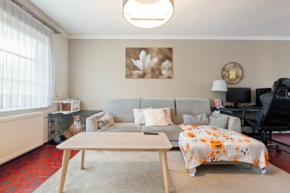 ENERGIEZUINIGE GEZINSWONING MET GARAGE VLAKBIJ HET CENTRUM VAN SINT-TRUIDEN foto 5