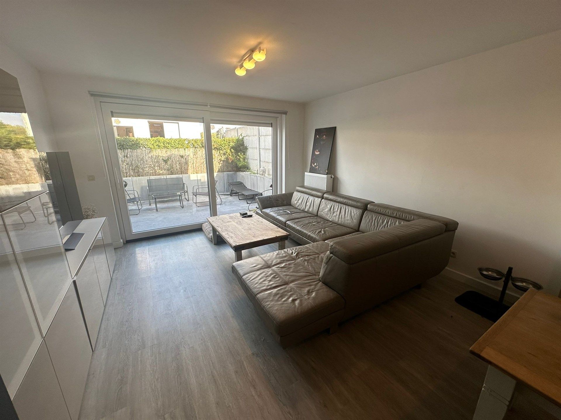 Gelijkvloers appartement met 2 slaapkamers en terras foto 2