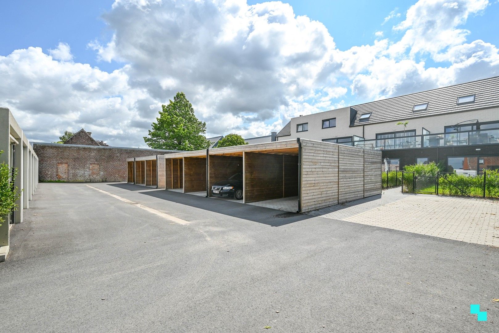 Strategisch gelegen, afgesloten garagebox in Beveren-Leie foto 5