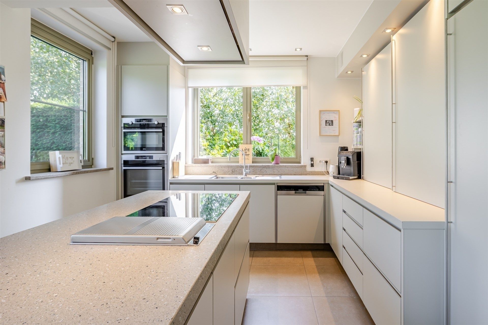 Prachtige villa met zwembad op toplocatie! foto 14