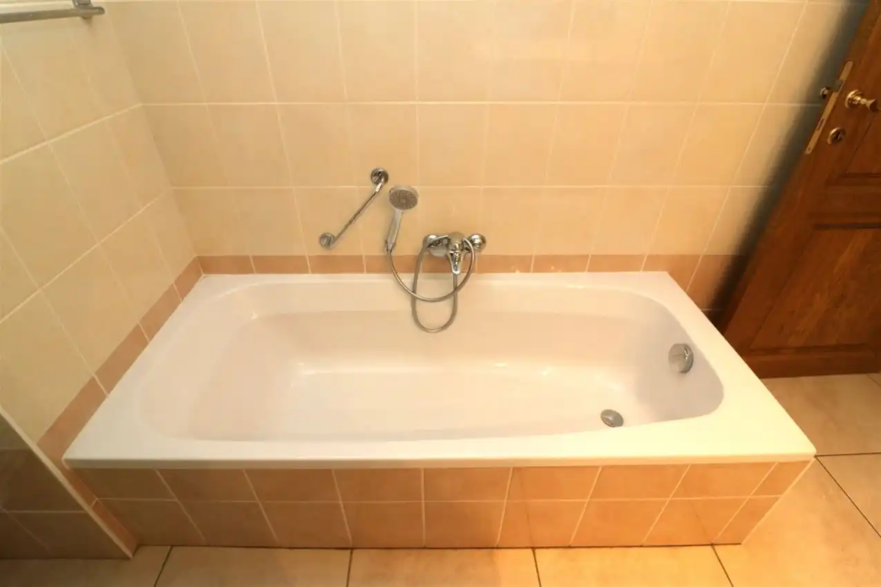 Appartement met 2 slpk., autostaanplaats en terras in centrum Aarschot foto 34