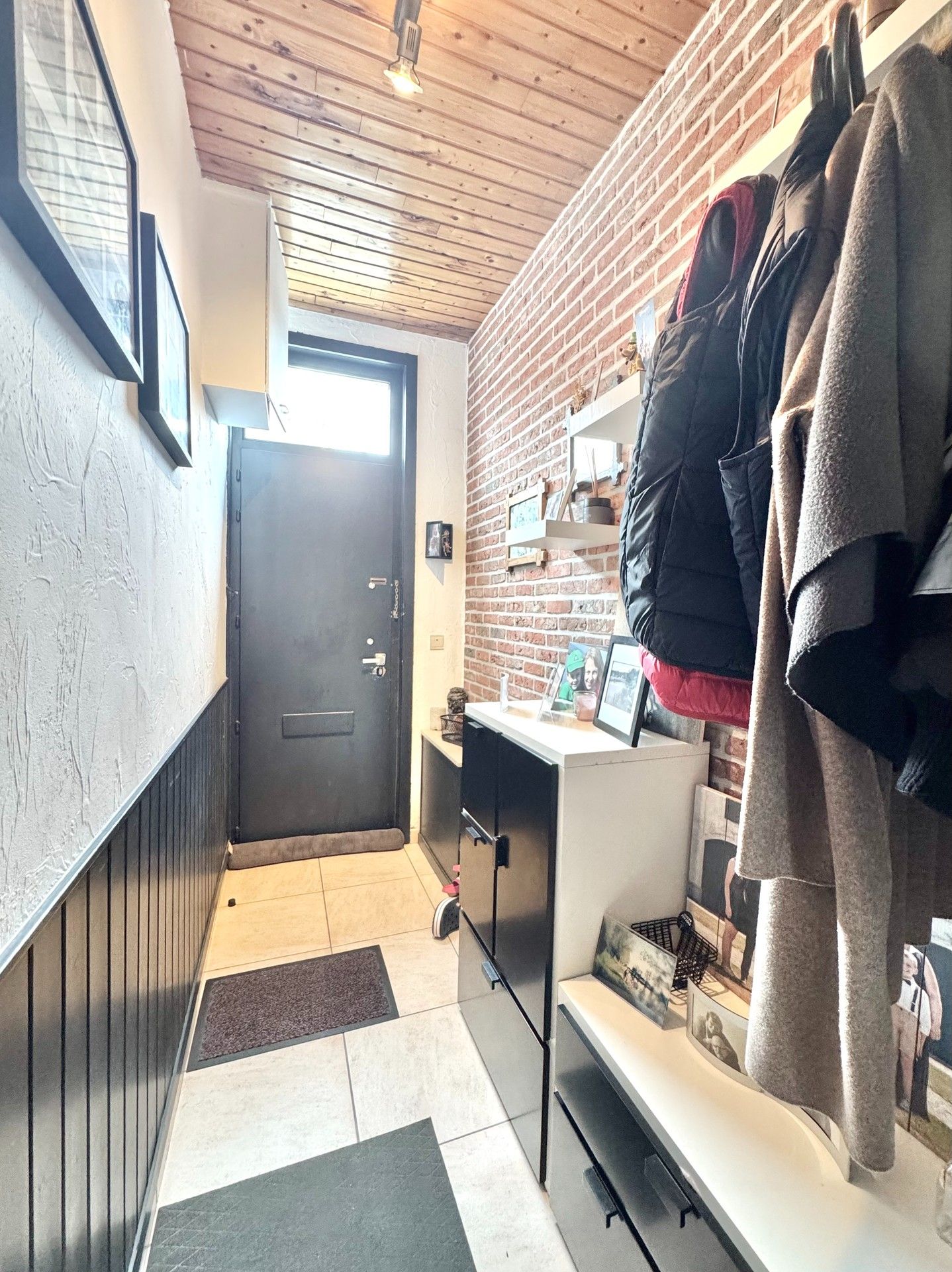 GEZELLIGE WONING MET 2 SLPKS EN TUIN OP 290 M² foto 14