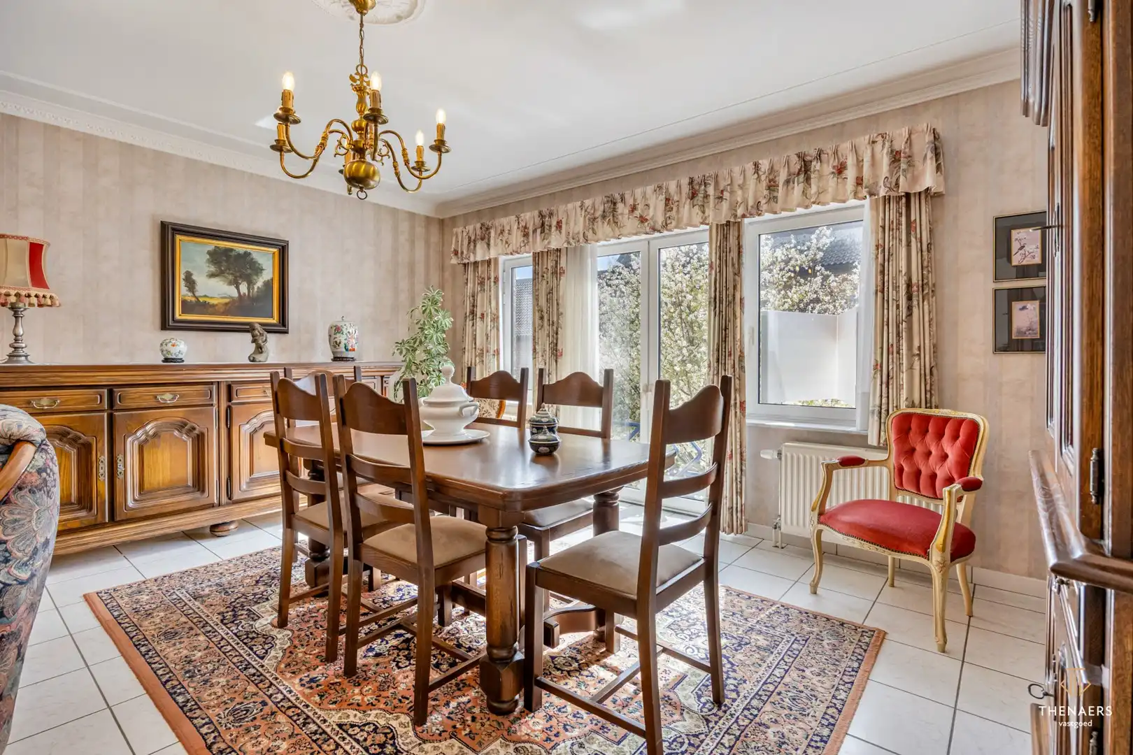 Rustig gelegen appartement met 2 slaapkamers en 2 terrassen nabij het dorpsplein van Brustem. foto 5