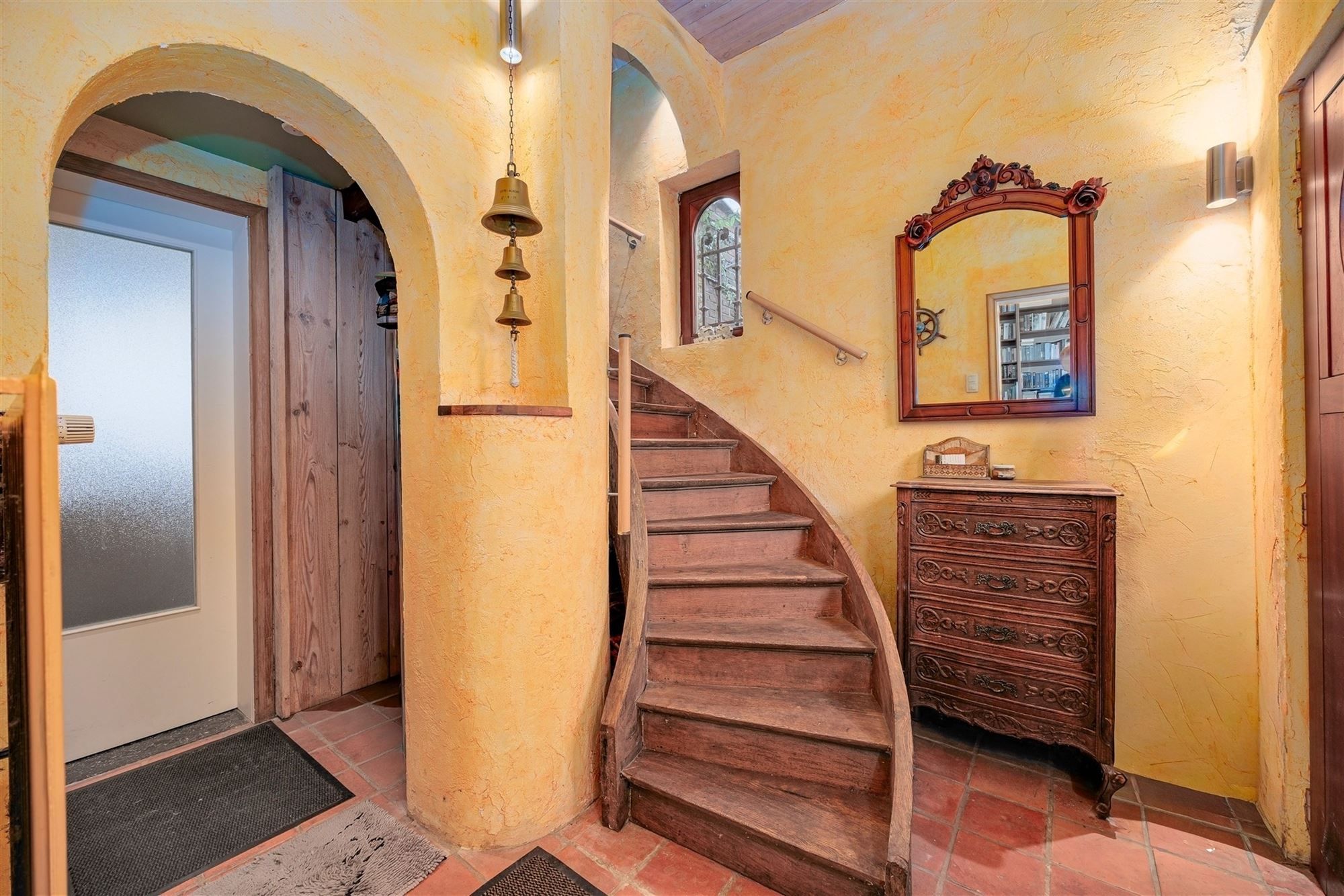 Instapklare woning met grote tuin en prachtig zicht op weilanden foto 4