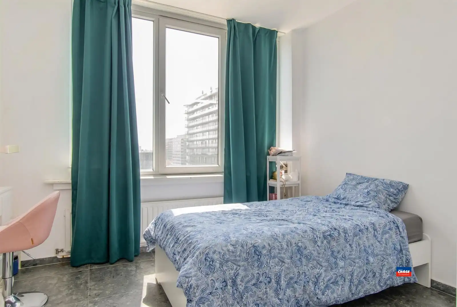 Instapklaar appartement met 3 slaapkamers, groot terras en kelderberging foto 6