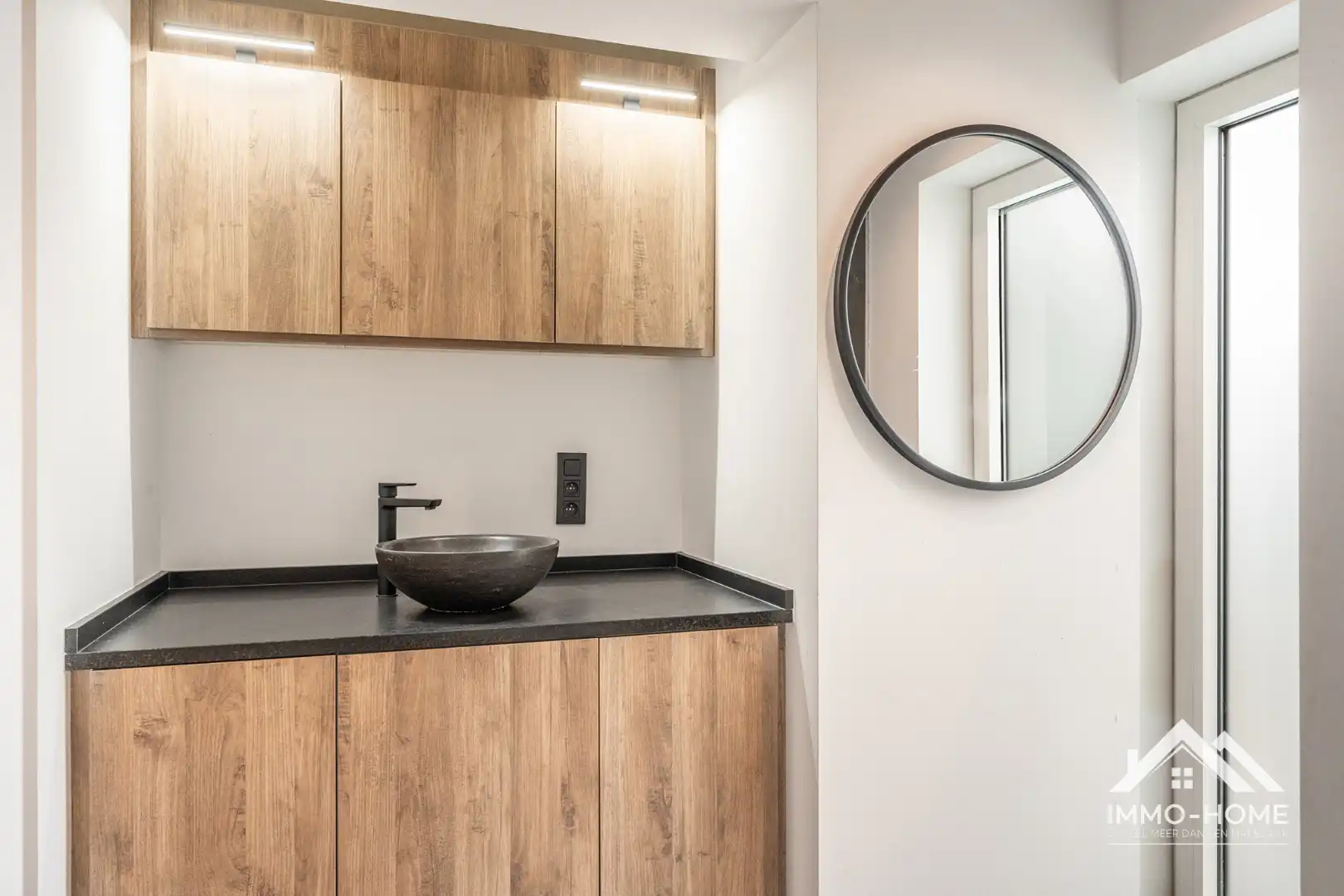 Knappe gerenoveerde woning op een landelijke ligging in Lokeren!  foto 15
