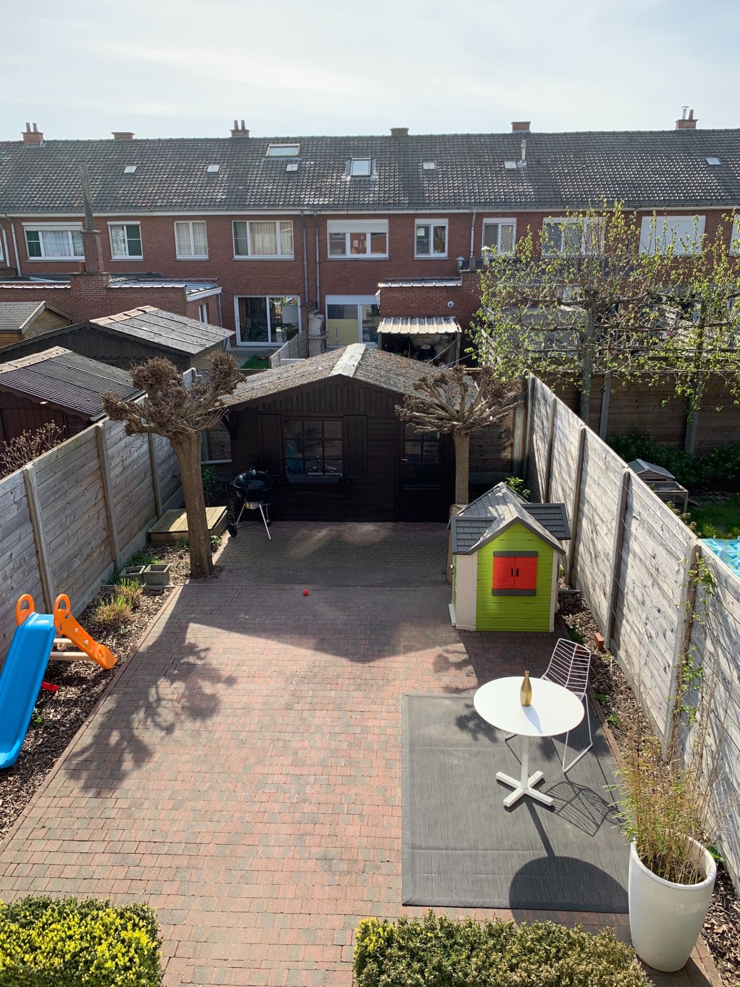 Mooie bel-etagewoning in rustige buurt met 3 slpks., tuin en ruime garage foto 18
