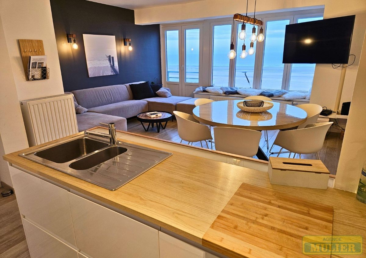 Appartement te koop foto {{pictureIndex}}