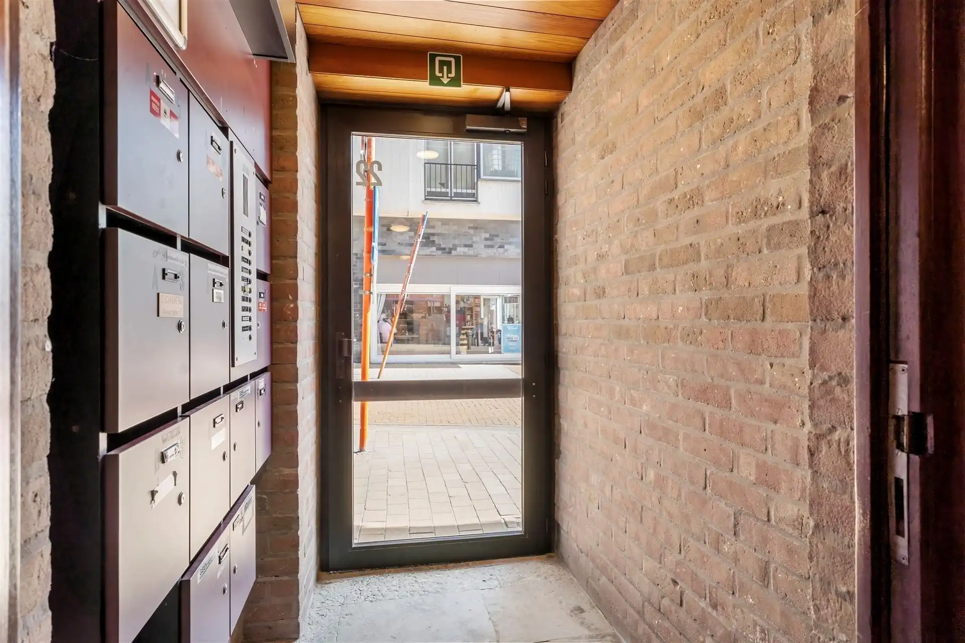 ZONNIG / GROOT TERRAS  foto 21