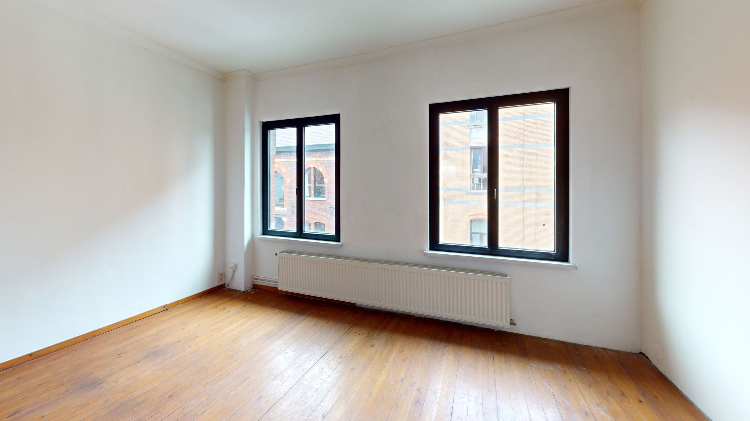 Uiterst lichte kantoorruimte gelegen op een toplocatie!  foto 6