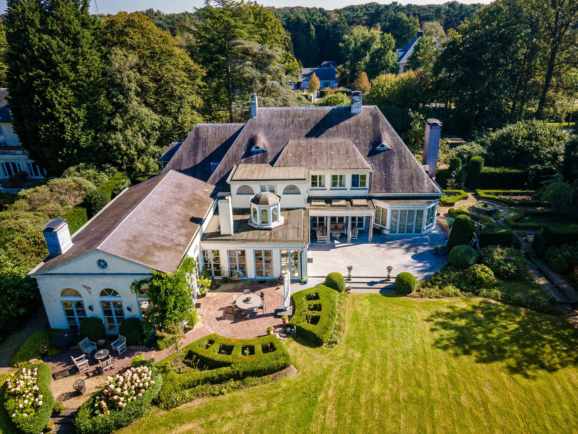 Exclusieve villa op 1.1ha met binnenzwembad, spa en lift  foto 47