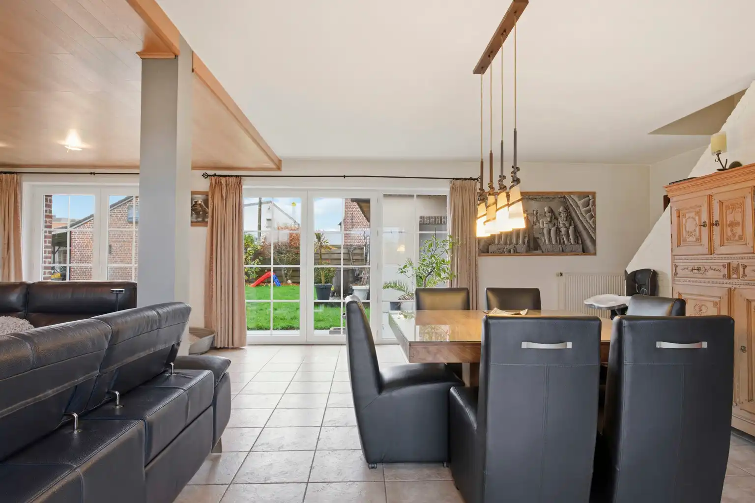 GROTE GERENOVEERDE BOERDERIJ MET APART APPARTEMENT foto 9