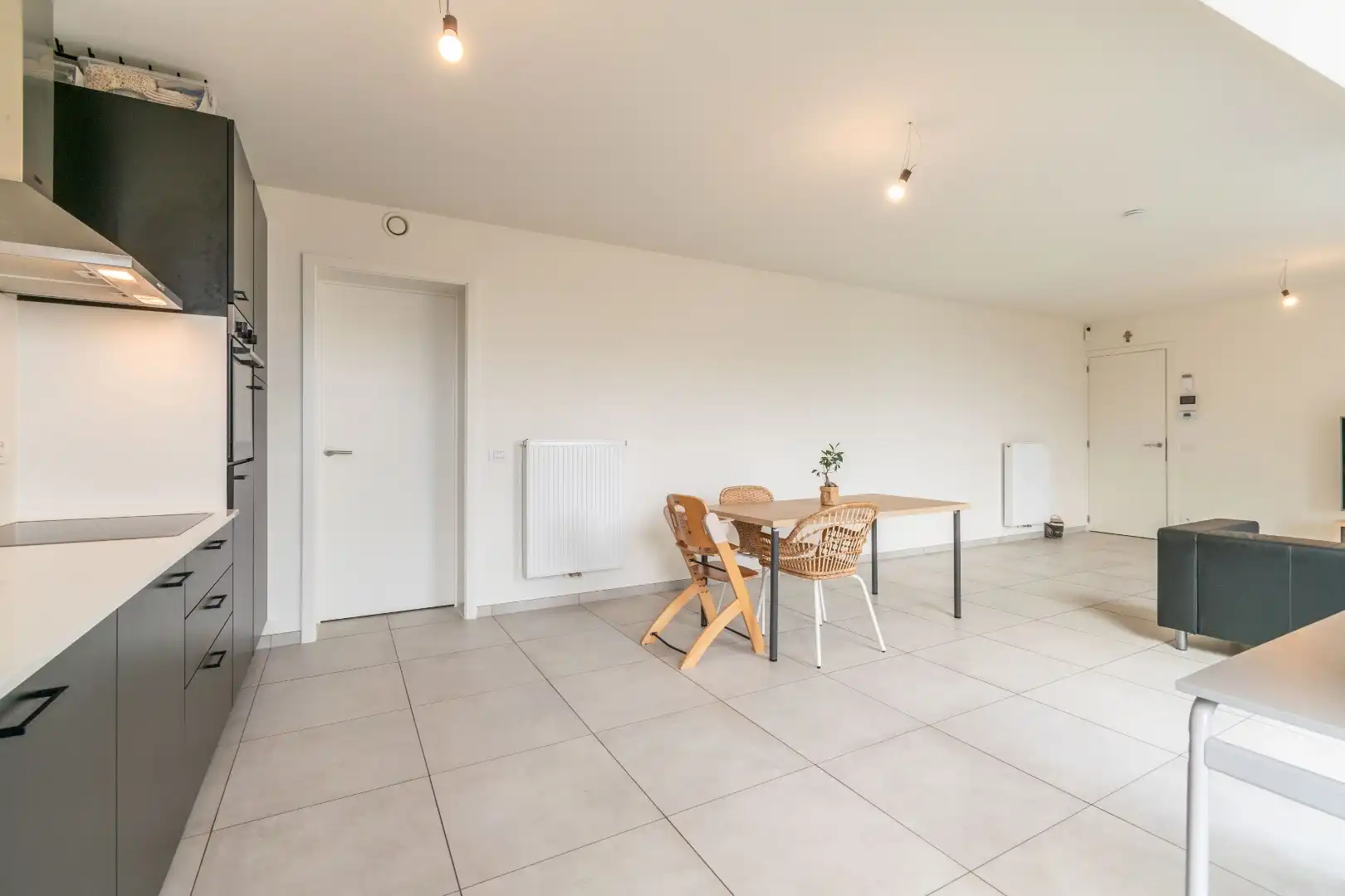 RECENT APP MET 3 SLAAPKAMERS + 2 STAANPLAATSEN! foto 11