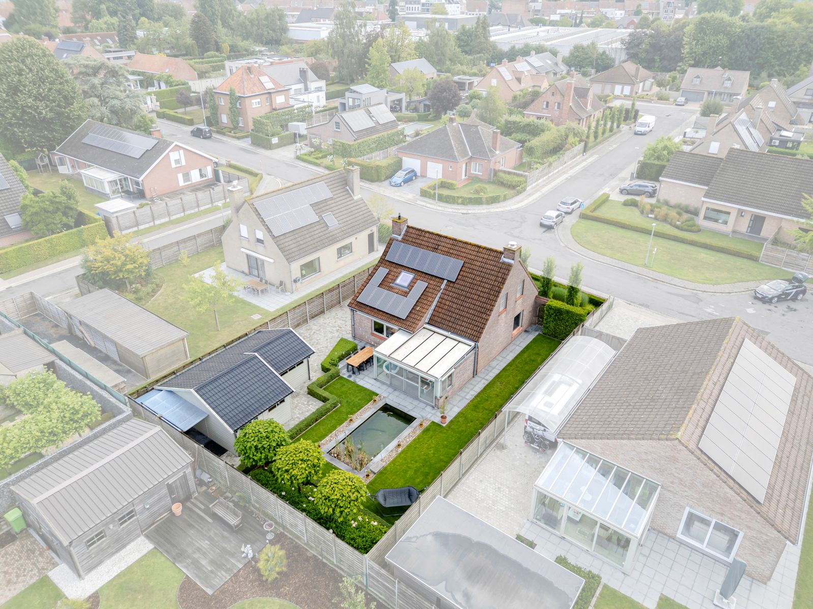 Instapklare villa in rustige straat foto 4