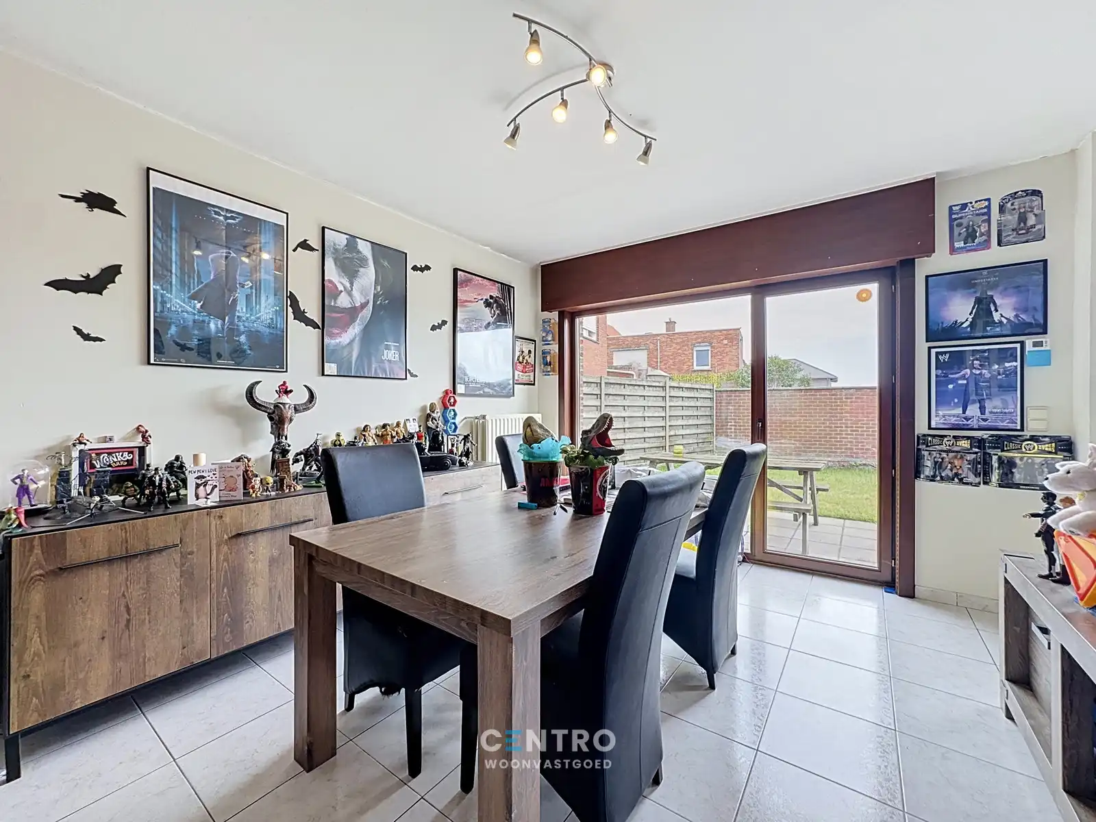 HOB met 3 ruime slpks, garage en ZUIDger. tuin! foto 4