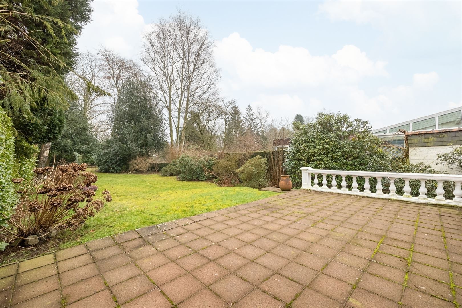 Charmewoning met 4 slpk en royale tuin  foto 26