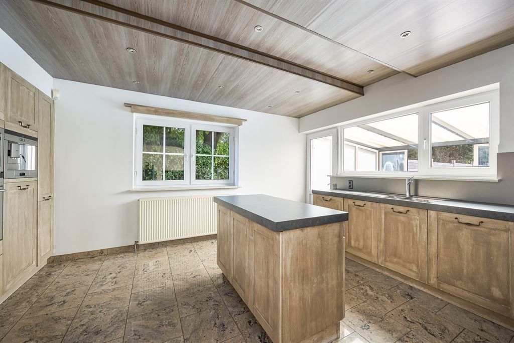 Ruime gezinswoning met 5 slaapkamers in Kortenberg foto 9