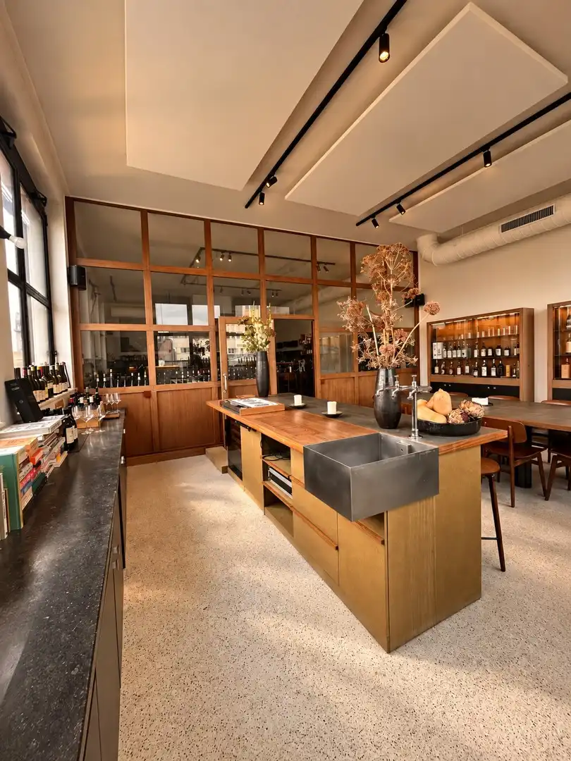 Overname volledig ingerichte hospitalityruimte van 118 m² in Stadsbrouwerij De Koninck foto 12