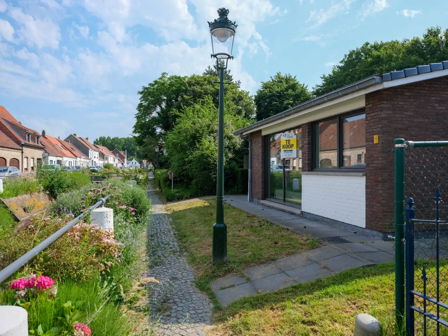 Unieke herontwikkelingskans in het landelijke Lissewege foto 9