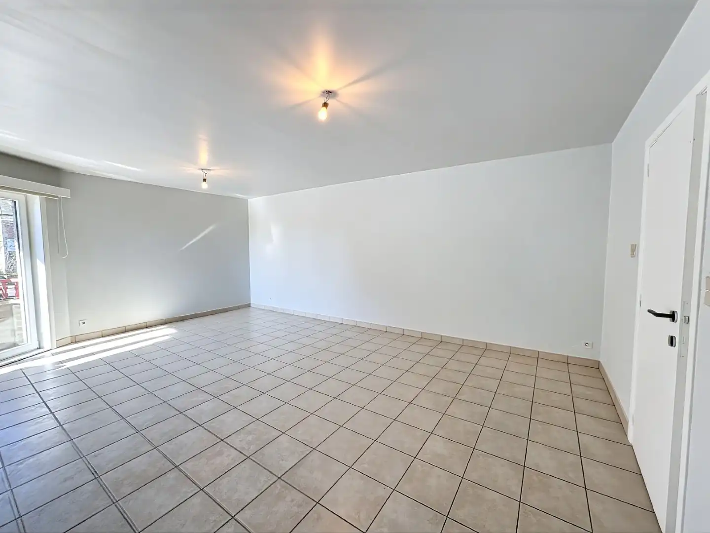 Gezellig appartement met 2 slaapkamers in het hart van Otegem foto 2