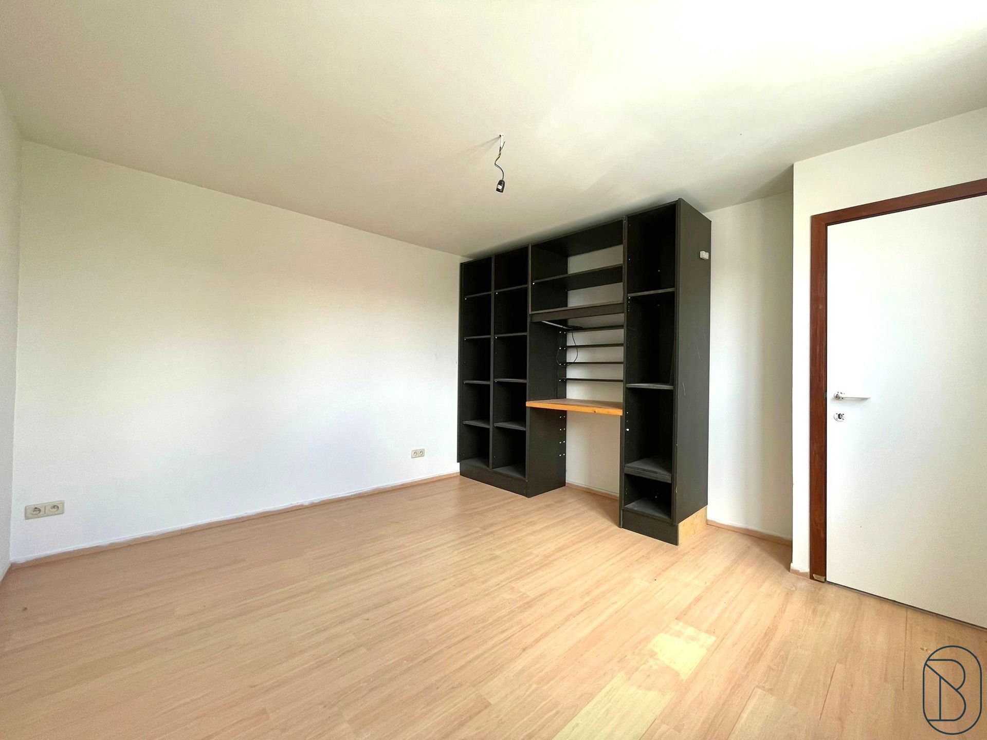 Ruime woning met grote tuin, VEEL POTENTIEEL!  foto 15