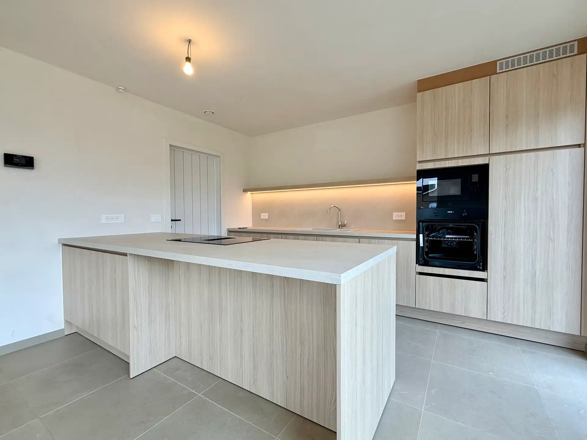 OPENDEURDAG 14/3 & 15/3 - Prachtig afgewerkte Nieuwbouw! foto 3