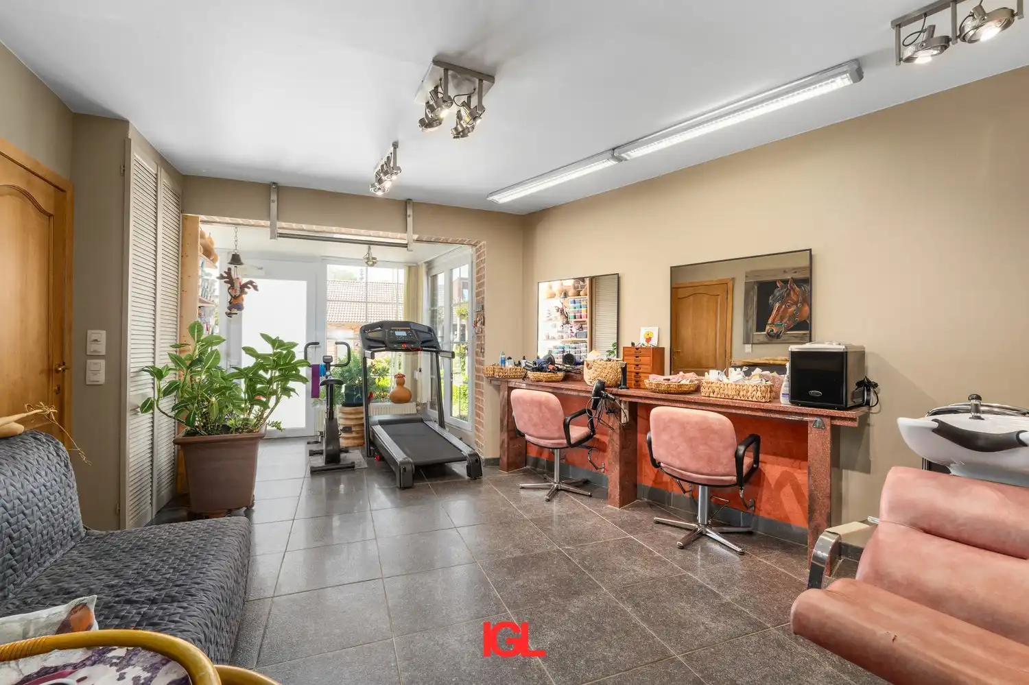 Villa met groot terrein (24a29ca), serres, vijver en overdekt zwembad foto 22