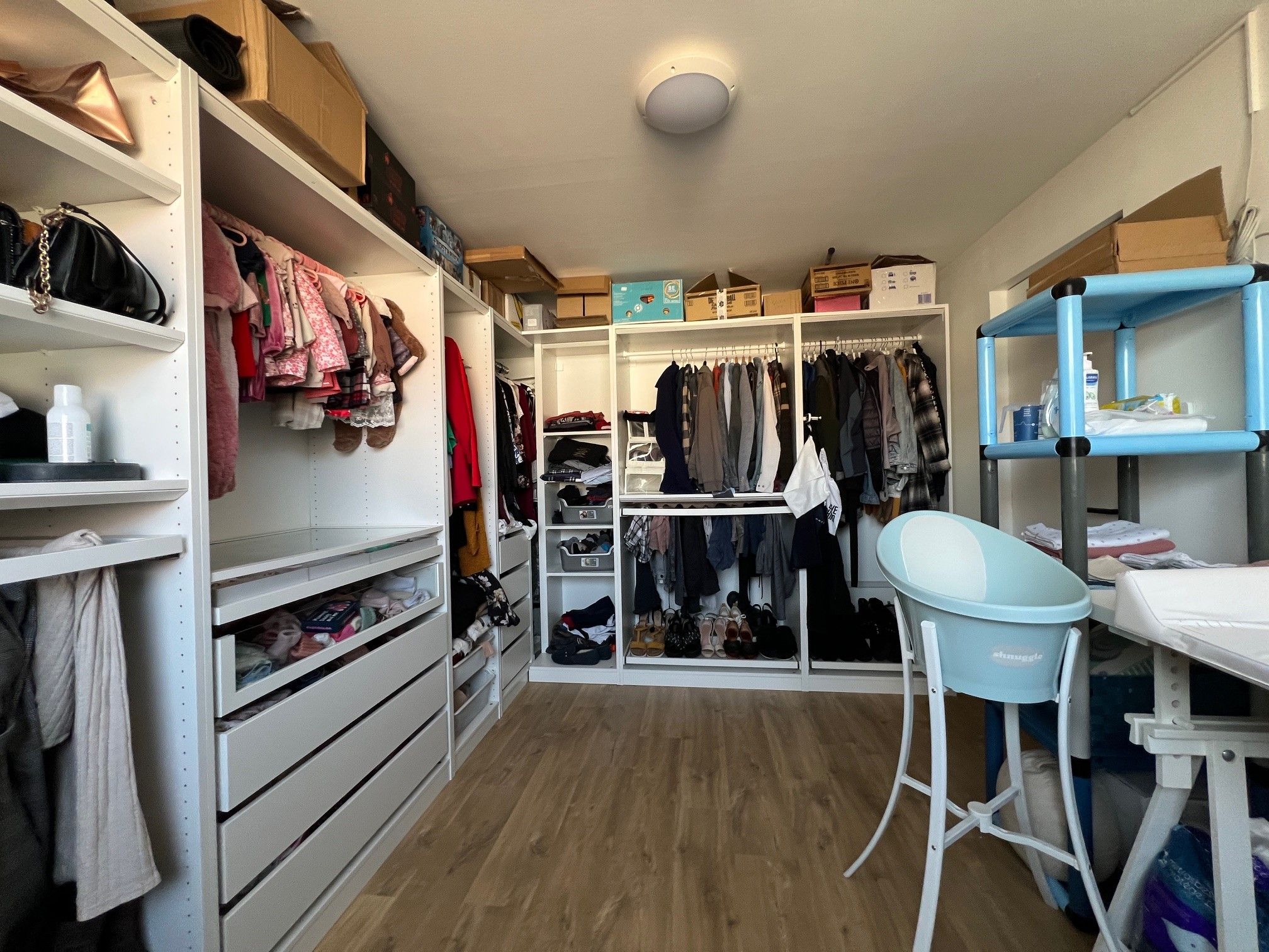 Recent gerenoveerd appartement met 2 slaapkamers op rustige ligging. foto 10