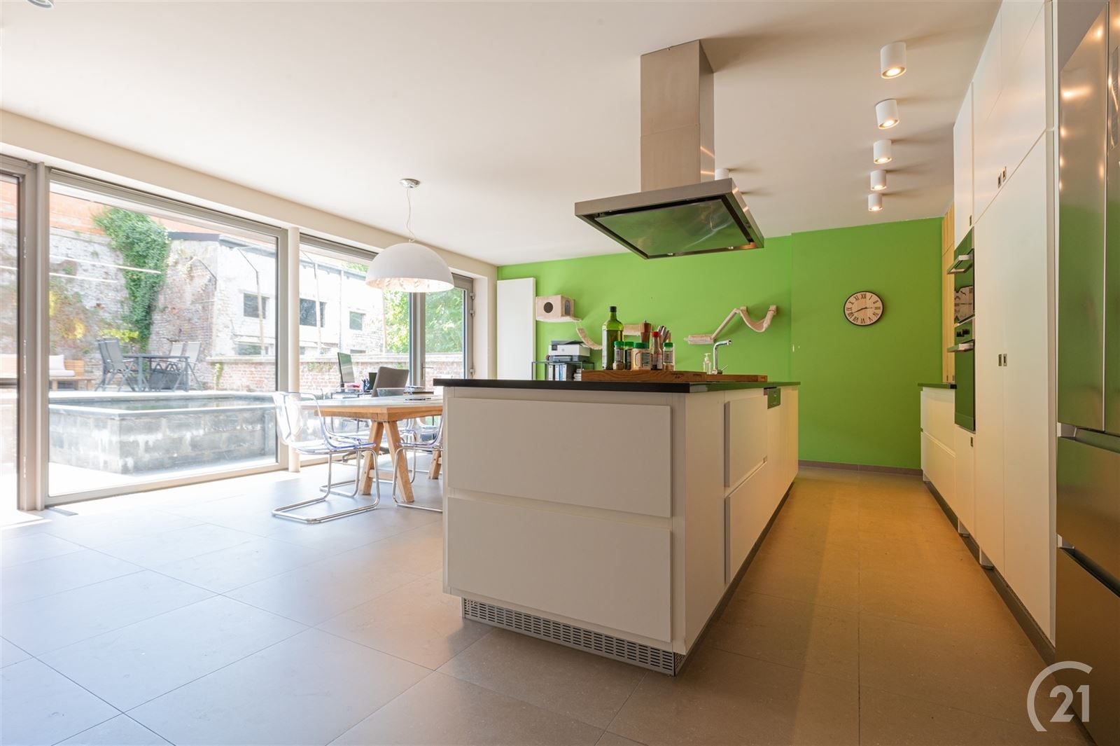 Prachtig commercieel pand (B&B EN  appartement) EN privé woning foto 21