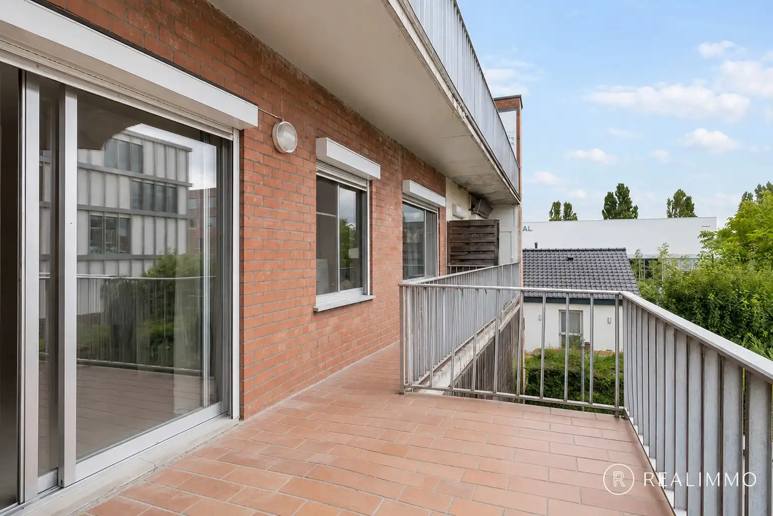 Ruim 3-slaapkamerappartement met terrassen in het centrum van Avelgem foto 12
