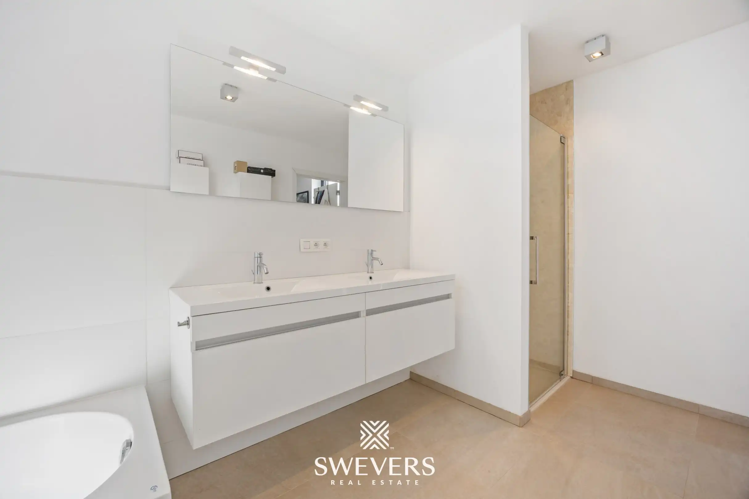 Recente moderne woning met 3 slaapkamers en EPC A   foto 19