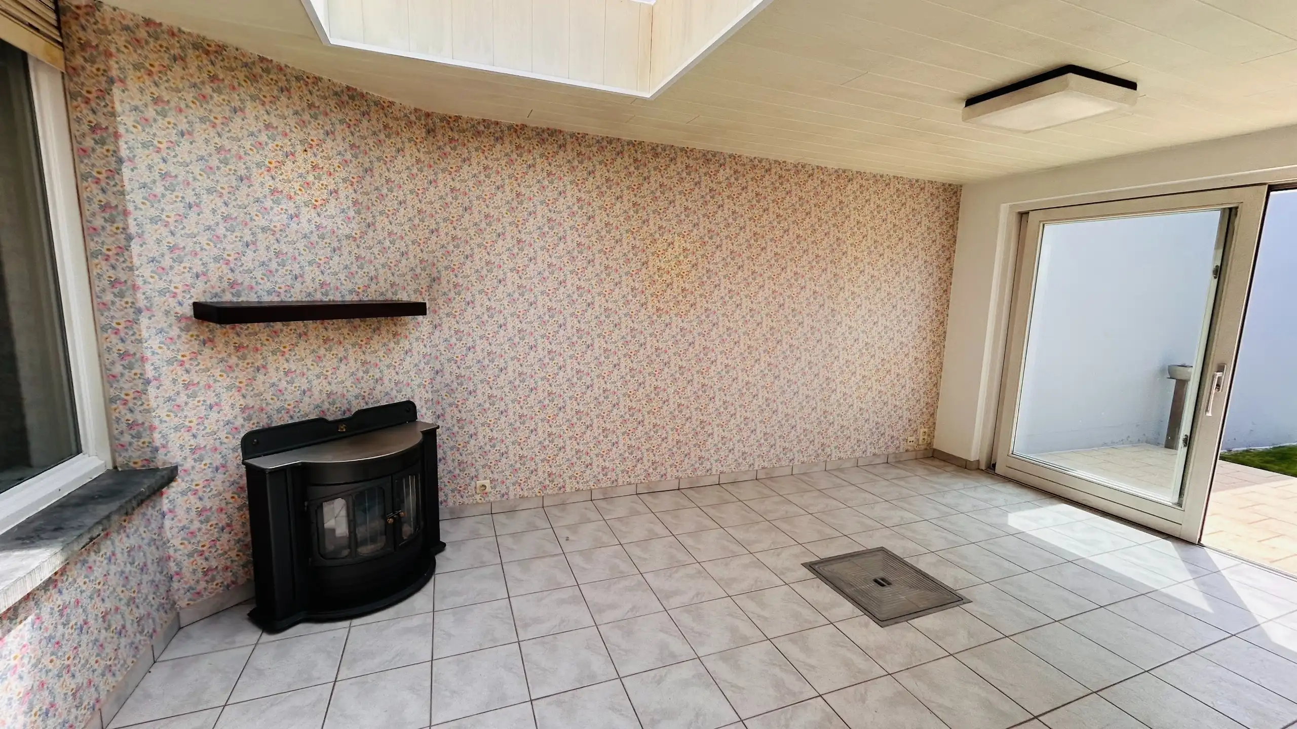 Verzorgde rijwoning in rustige buurt met 2 ruime slaapkamers en gezellige tuin foto 5