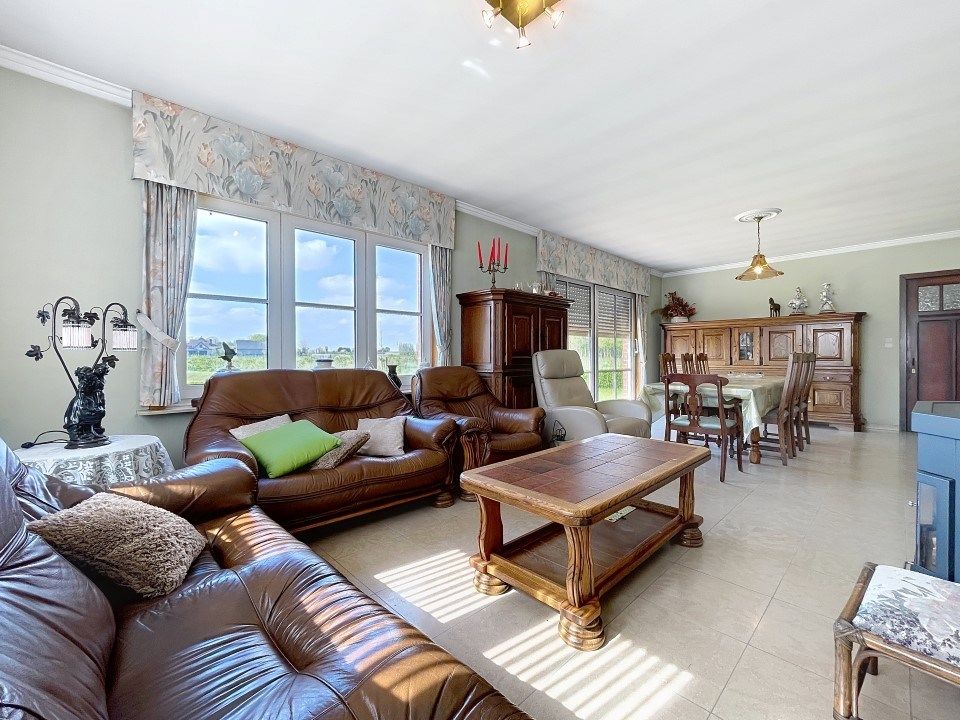 Alleenstaande woning nabij het centrum van Staden foto 2