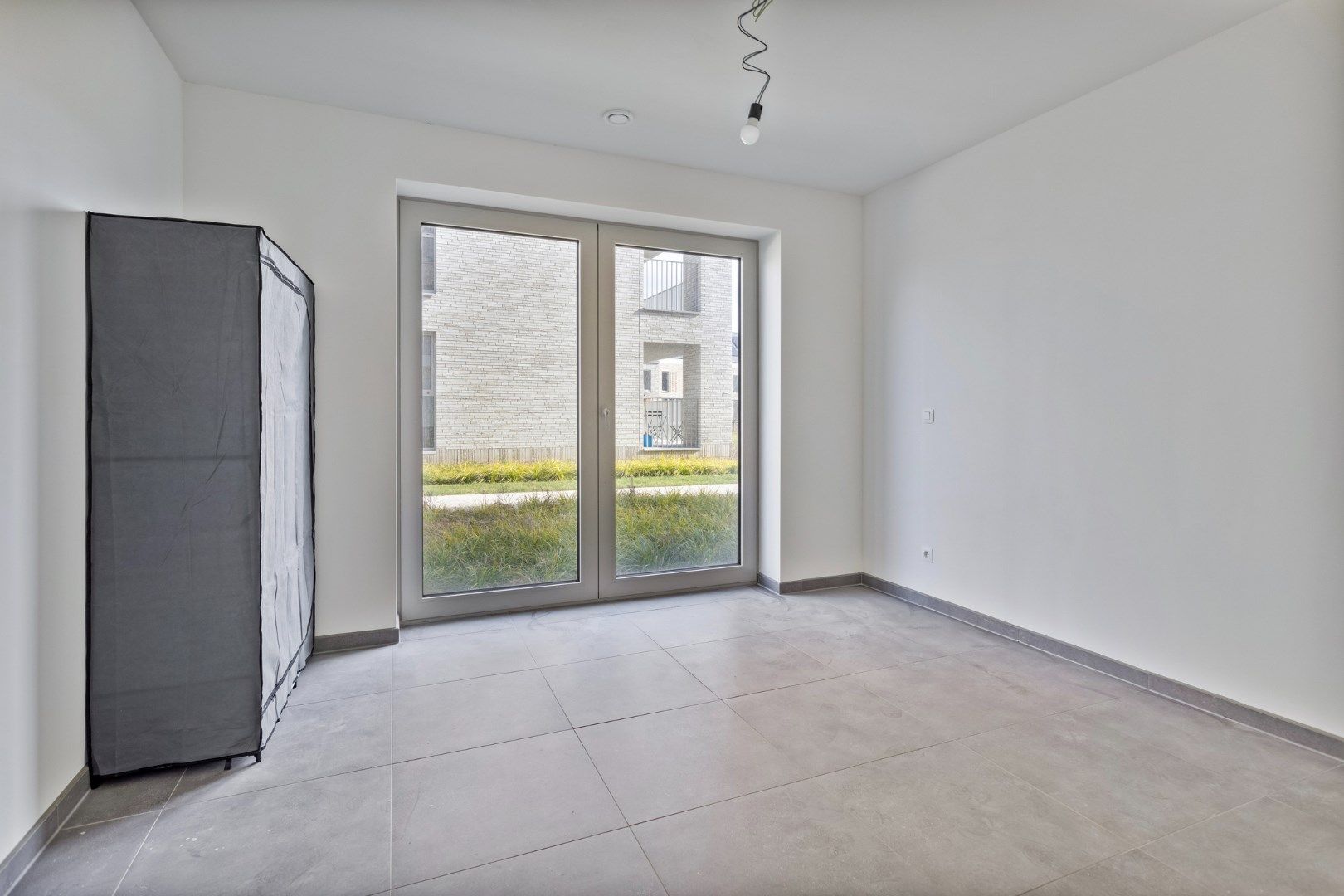 Recent appartement met 1 slpk en gezellig tuintje op wandelafstand van het centrum !  foto 11