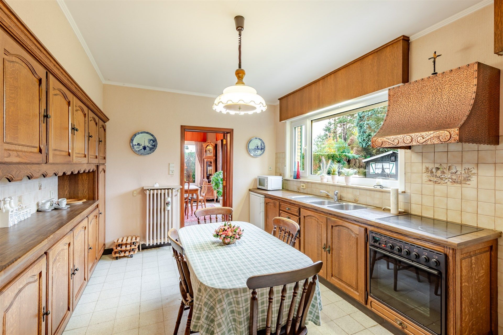 Charmante vrijstaande woning met grote tuin in het landelijke Bruinbeke  foto 9