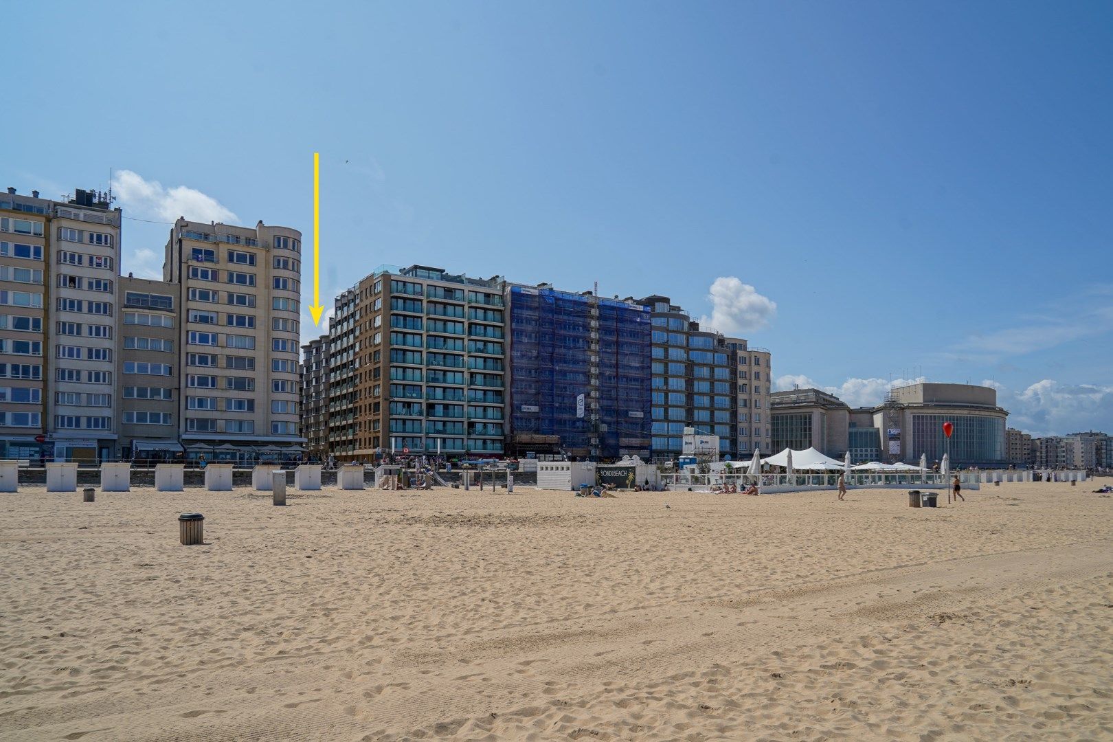 Luxueus gerenoveerd appartement met lateraal zeezicht foto 28