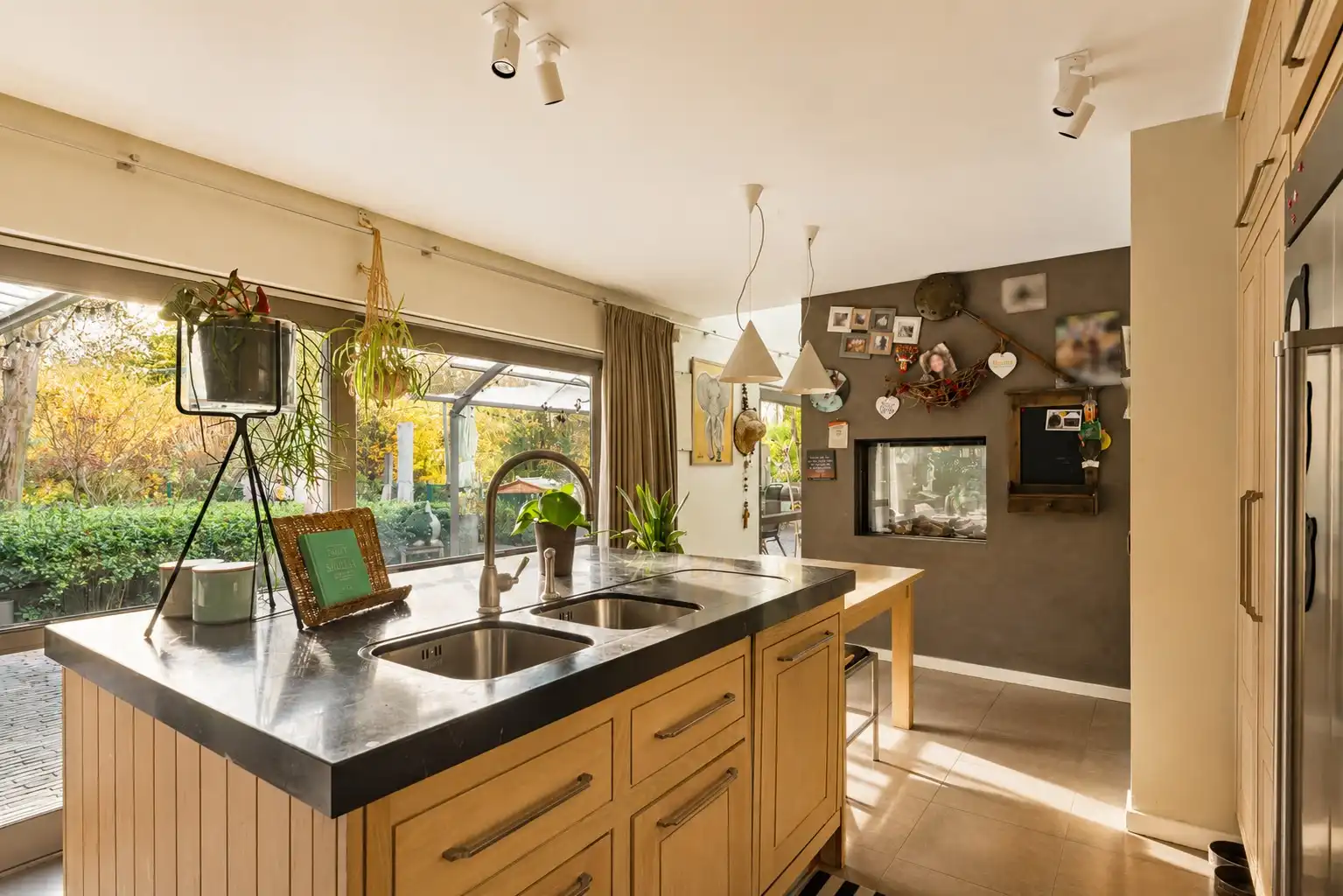 Exclusieve villa op uniek domein van 20.201 m² op een topligging foto 15