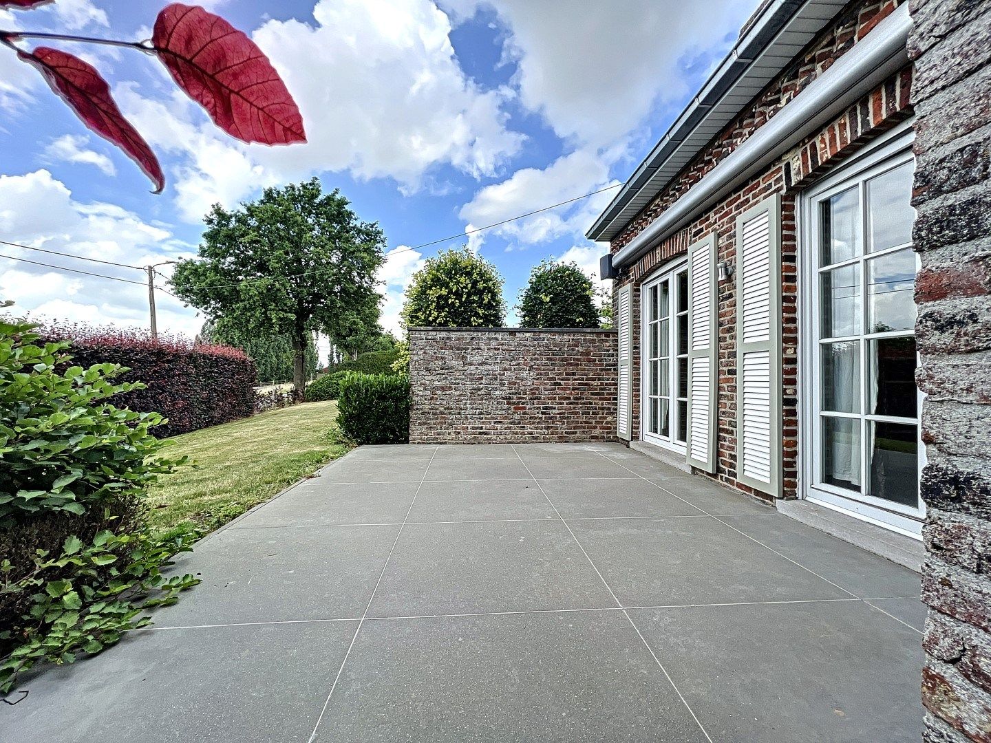 Ruime, alleenstaande woning met grote tuin te Staden foto 8