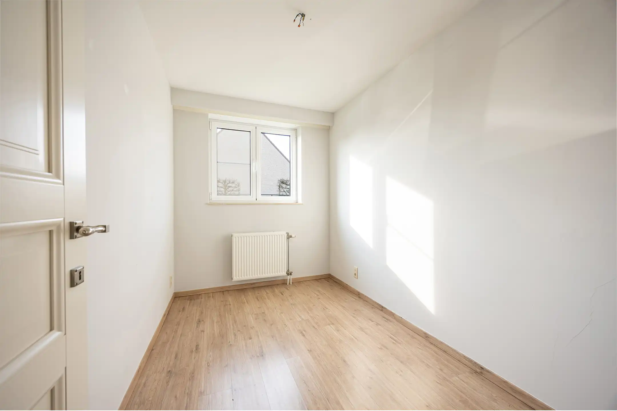 Glv 2-slaapkamer app met ruim terras en autostaanplaats. foto 13