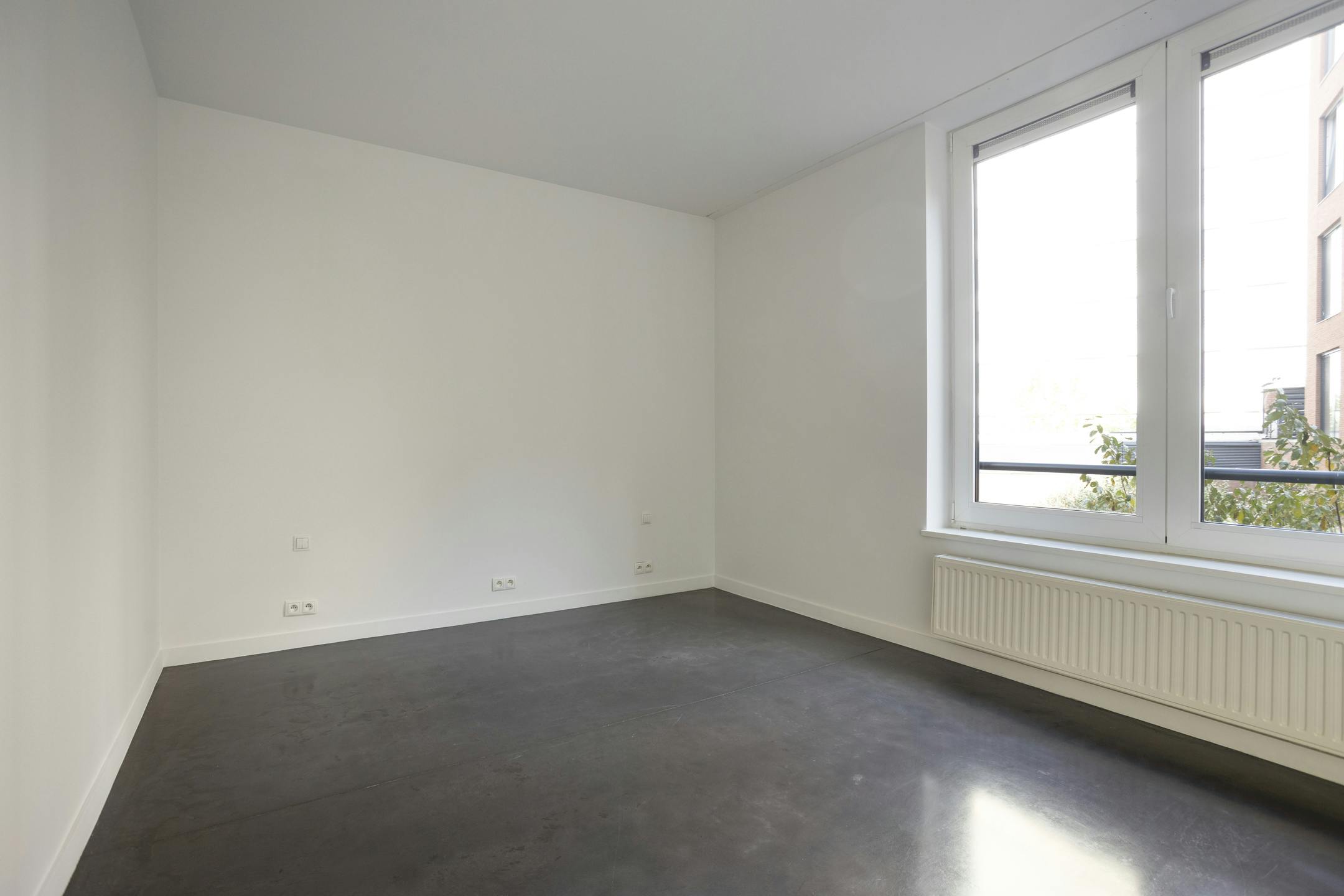 Lichtrijk appartement 'loftstijl' in hartje Brussel foto 9