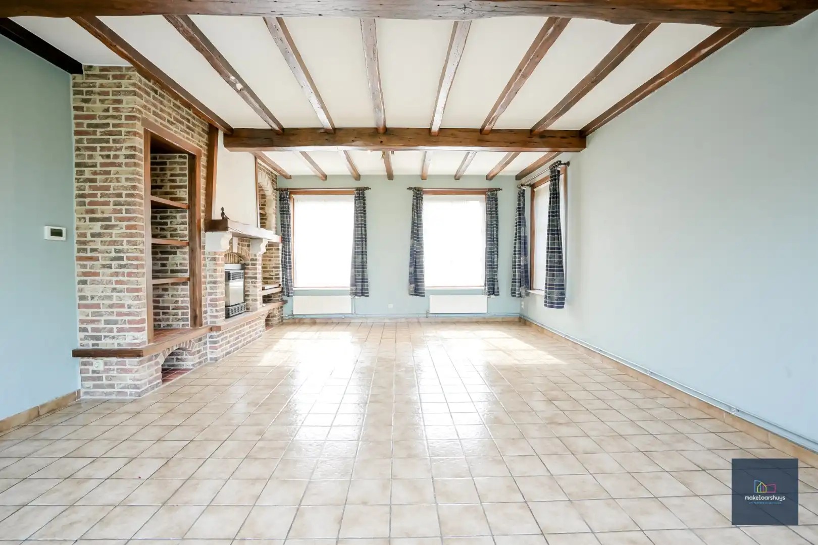 Ruime  halfopen bebouwing  met  zonnige tuin, terras en garage in Waarschoot  foto 6