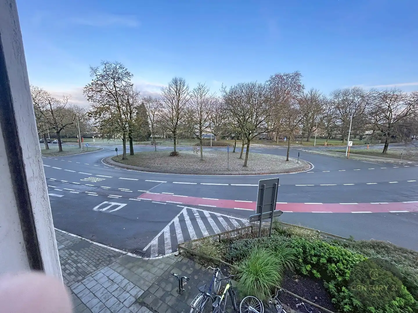 OPBRENGSTEIGENDOM TE BRUGGE foto 23