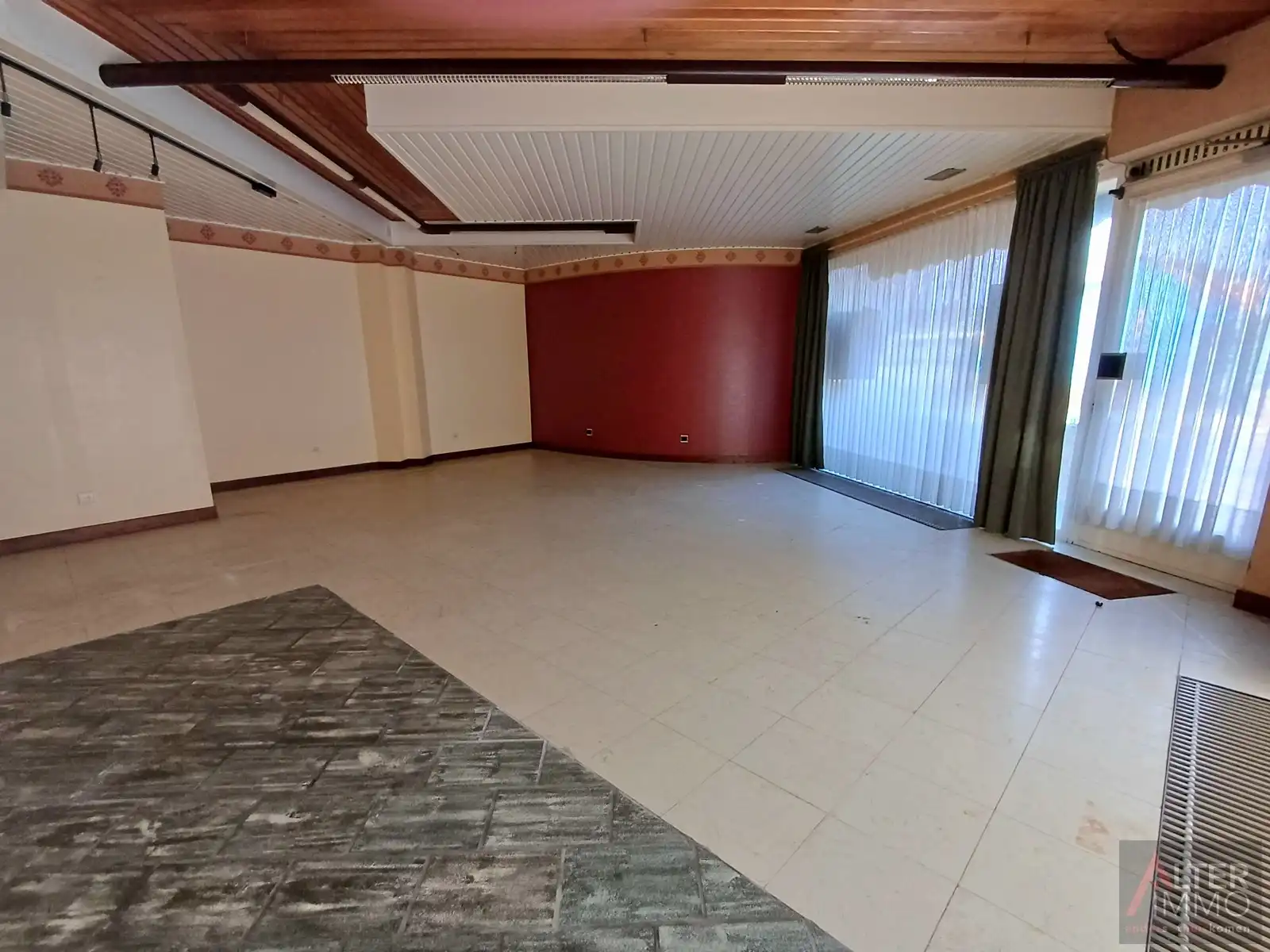 Handelspand met woonst - 5 slaapkamers foto 12