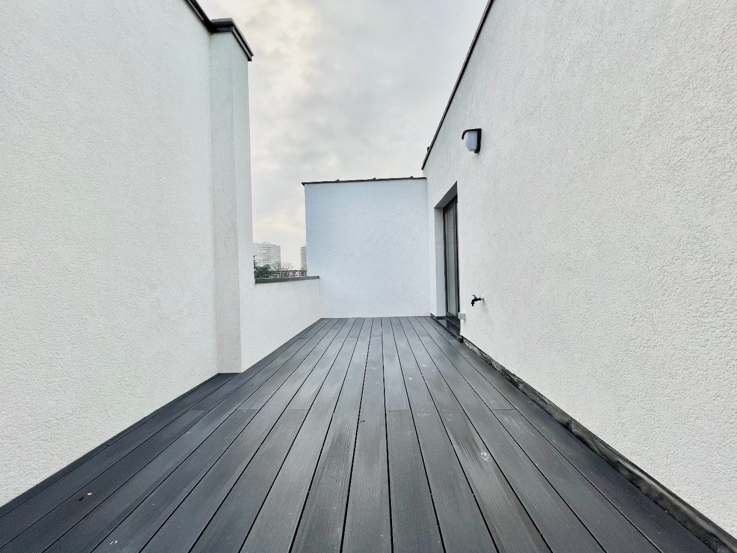  Gerenoveerd 2 slpk app met  ruim terras foto 13