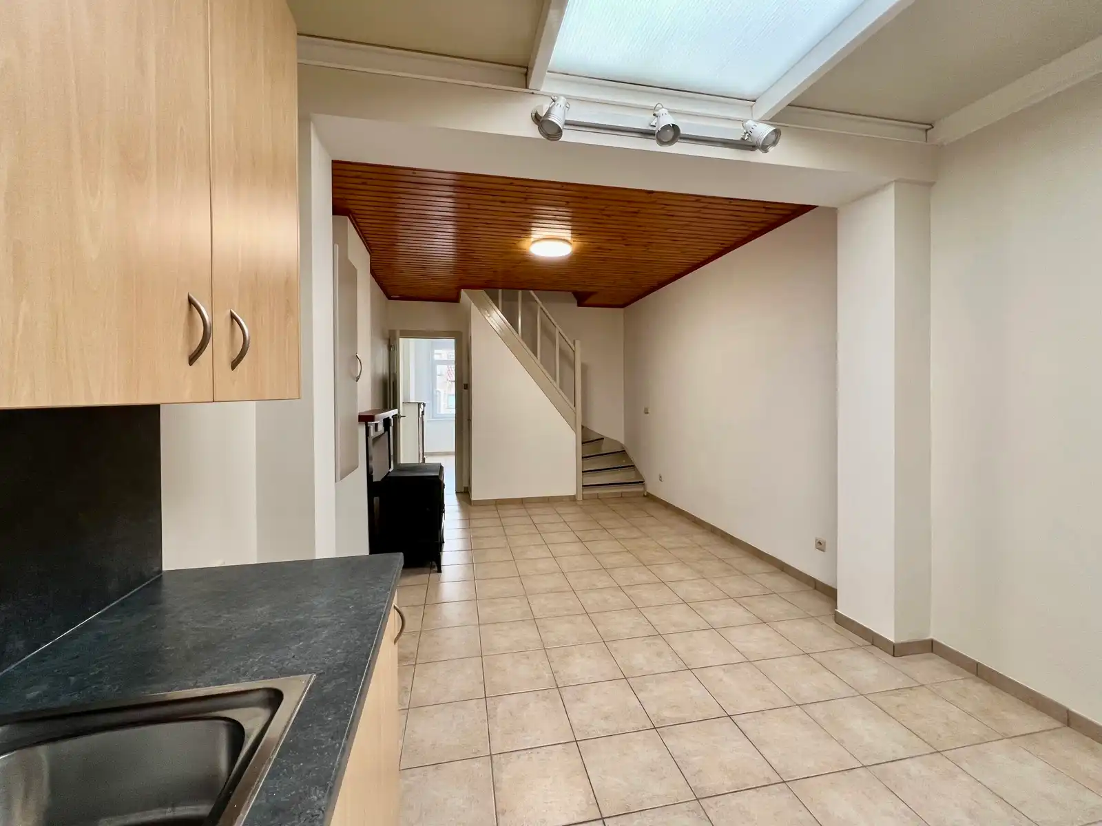 Gerenoveerde woning met super ligging. foto 7