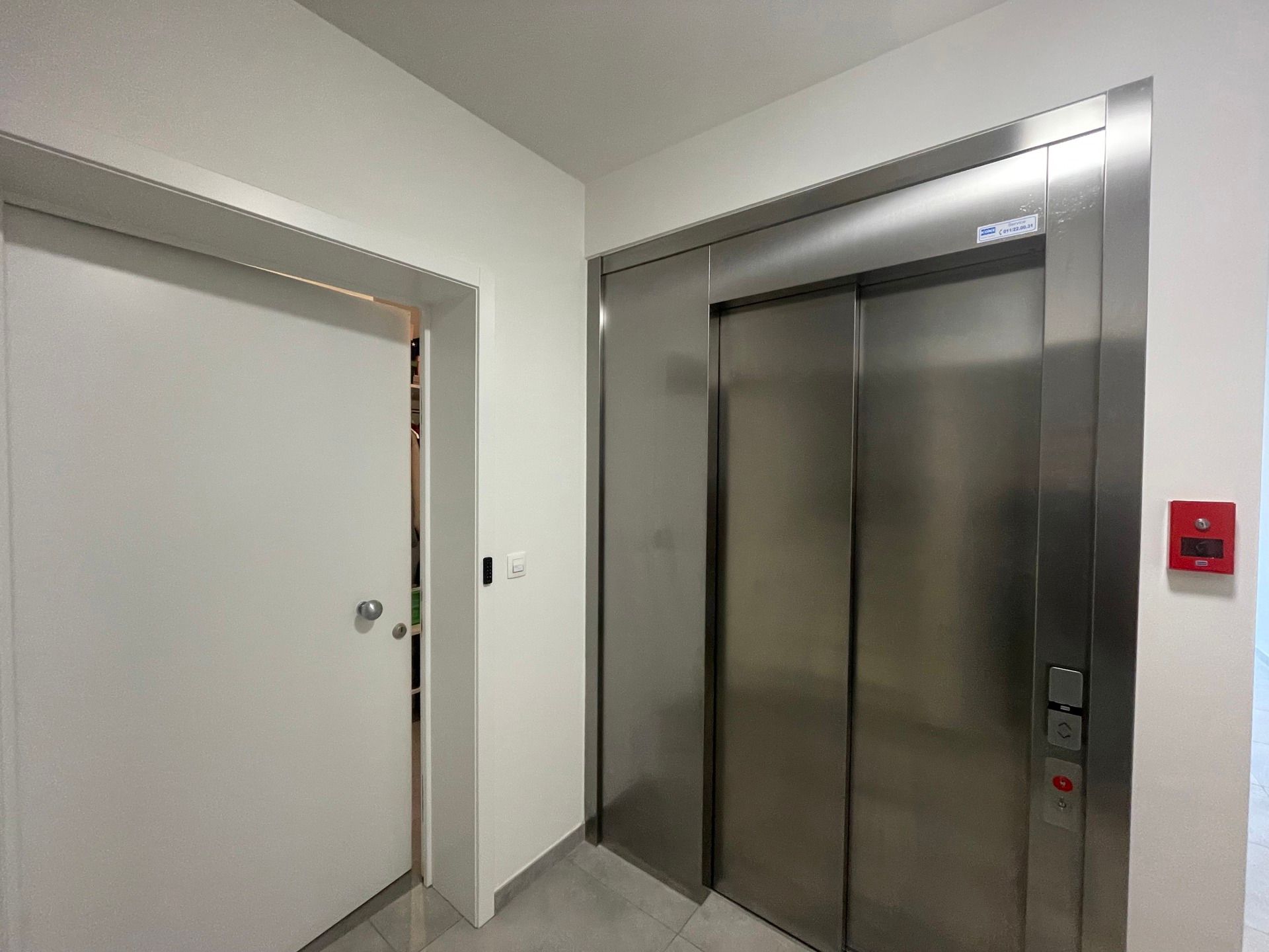 Energiezuinig gelijkvloers appartement met tuin foto 21